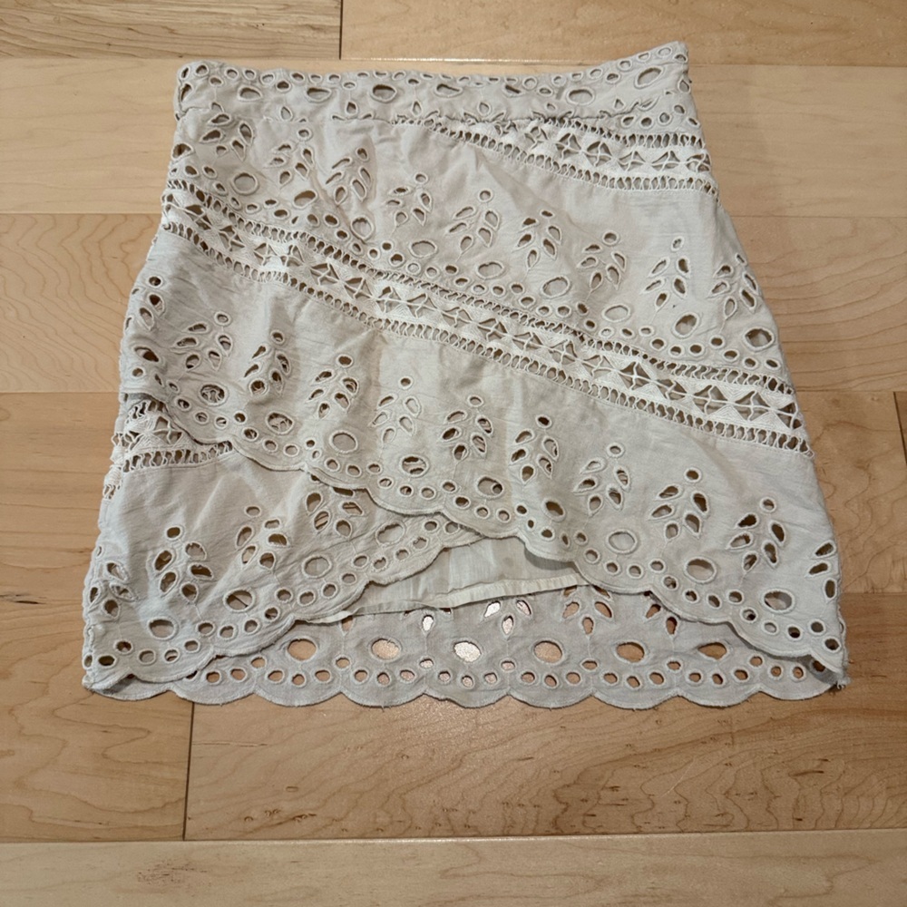 H&M‎ Cream Eyelet Lace Mini Skirt Festival Western Cowgirl Boho Size 8